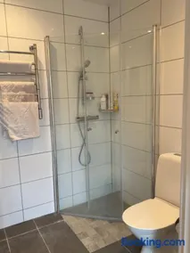 Modern cosy flat close to Stockholm city - Image 3