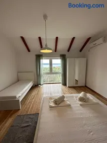 Matisse Residence - 80 m2 with Sea View and terrace - Image 2
