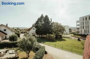 Sonnige Ferienwohnung mit Balkon - Image 3