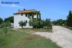 Apartments Niki - Image 2