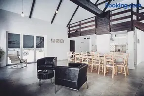 Pradnik Valley Lodge - Image 1