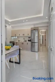 Ninemia Koum Kapi Apt - Image 2
