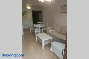 Apartamento en el Paseo de Manuel Noriega, Nº 9, con jardín privado, Wifi, en Comillas - Image 4