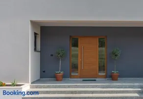 Villa Valpinia Luxury Villa in a Quiet Location with Pool, Sauna, Jacuzzi and Large Garden - Image 3