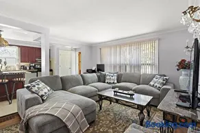 3BDR Scarborough Family Home, Parking, BBQ, Zoo - Image 2