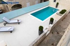 Insula Apartment with Private Pool - Image 2