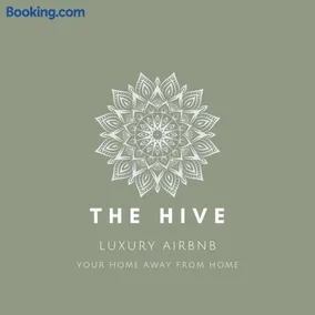 The Hive - Luxury Ensuite Room - Full Privacy as only room on the top floor! - Image 1
