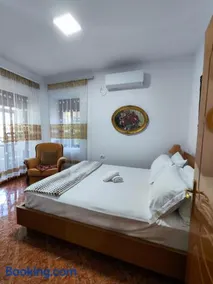 Belo Family & Friends Apartment - Image 1