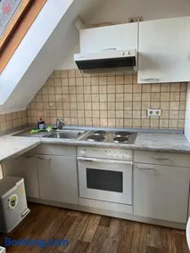 Kleine Wohnung auf dem Hühnerhof im Stadtbusbereich - Image 2