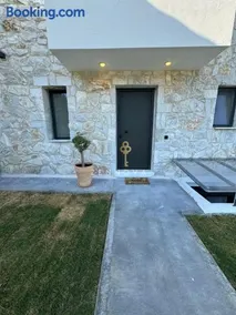 Anassa Luxury Villa by Zennova - Image 3