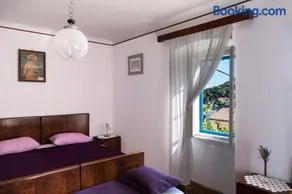 Vintage Apartment Nona - Image 1