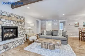 Forest Hideaway - Image 2