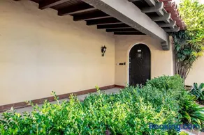 Spacious 4BR Spanish Villa In Hancock Park - Image 5