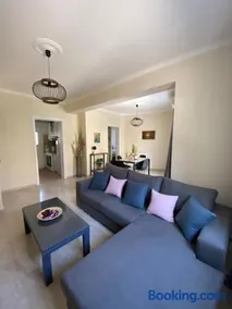 Thisvi's Apartment - In The Heart Of The Center - Image 5