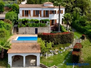 Beautiful Spacious Villa with Mountain View and Private Pool - Image 1