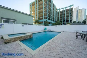 208 Unit A by Together Resorts - Image 4