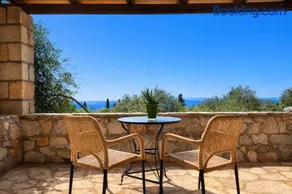 Porto Kalamitsi Stone-built Bungalows - Image 3