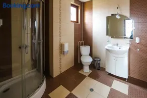Sharkov Family Hotel - Image 4