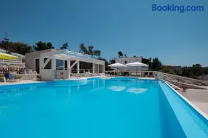 Kouros Apartments & Studios By Hotelius - Image 3