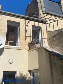 L hippocampe petite maison cosie avec cour intérieure à 200 metres de la mer Normandie - Image 1