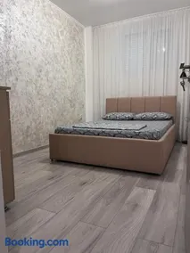 MODERN & ELEGANT Apartament - Image 2