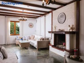 Wooden Beach House - Image 2