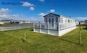 Golden Anchor Holiday Park- Europa Sequoia Private Static Caravan Hire - Wildflower Meadow - Chapel St Leonards - Image 2