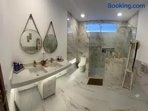 Tucuns Beach House - Image 4