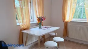 Ruhige Altbauwohnung - in der City - Image 1