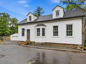 Belltown House at Airline Trail - Image 2