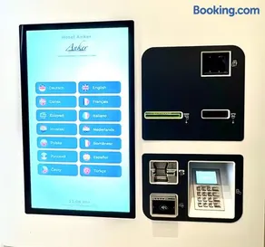 Anker Self-Check-In Hotel - Image 1