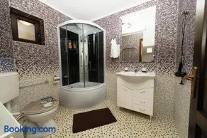 Casa Stejarul Lui Andrei - Image 2
