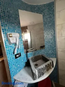 Malvina Rooms - Image 2