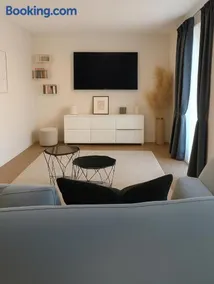 PepinA'S Home - Image 2