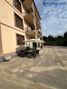 vila in CHAKVI - Image 3