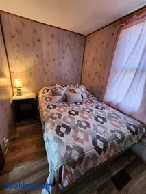 Country Living - Image 2