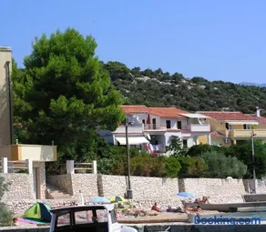 Villa Nada - Image 1
