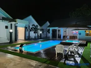 Ziela Guest House - Image 1