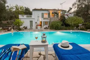 Villa Maritsa, Magazia - Image 2