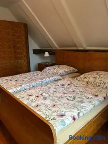Zentral und ruhig, charmante Altbauwohnung - Image 4