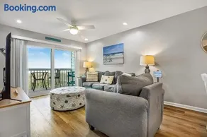 Oceanfront 2BD | Ground Floor | Pool | Full Kitchen | In-Unit Washer/Dryer - Image 2
