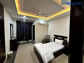 Peaceful Stay In Peshawar - Image 5