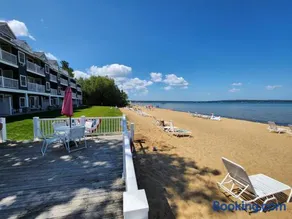 North Shore Inn TC 300 - Image 2