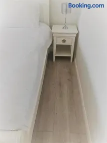 Railway Avenue Rooms - Image 3