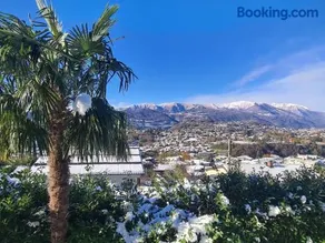 Suite Apartment with a view and free parking - Image 2