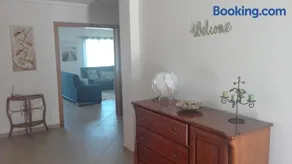 Spacious house in Aldeia dos Pinheiros with pool - Image 4