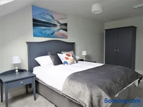 Lir Lodge - Image 4