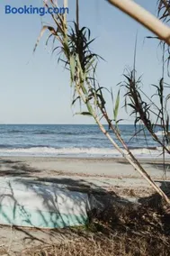 Caravane janis on the beach - Image 3
