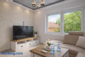 AeroLux Apartments-Surčin, Near Belgrade Airport - Image 2