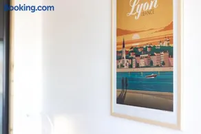 COCON - PartDieu l Parking l Climatisation by Dreamy Flat Lyon - Image 2